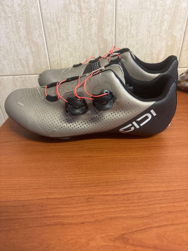 Použité Sidi Zapatillas 2026 Cycling Shoes