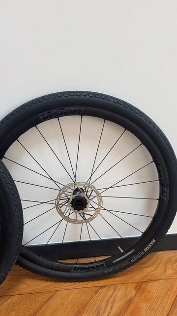 Used Vision Trimax 30 2026 bike — image 3 of 5