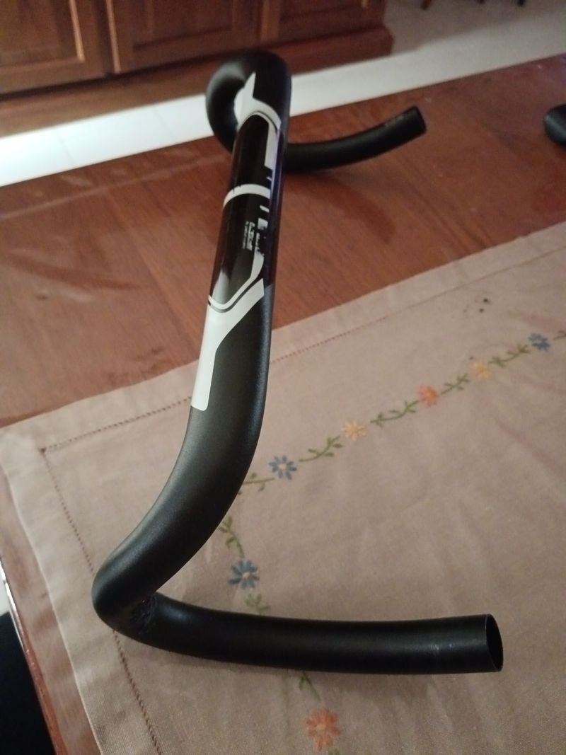 Fsa Alluminio Manubrio bike d'occasion — image 1 sur 2