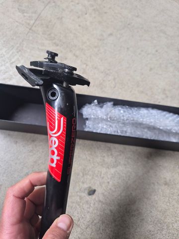 Brugt Deda superzero Saddles & Seatposts
