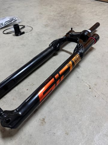 Gebrauchtes RockShox SID SL Select 3P 110mm 2026 bike — Bild 2 von 8