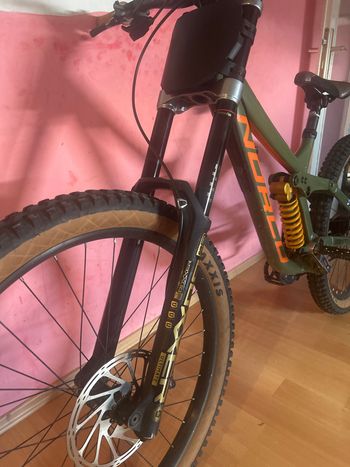 RockShox, Boxxer Fork