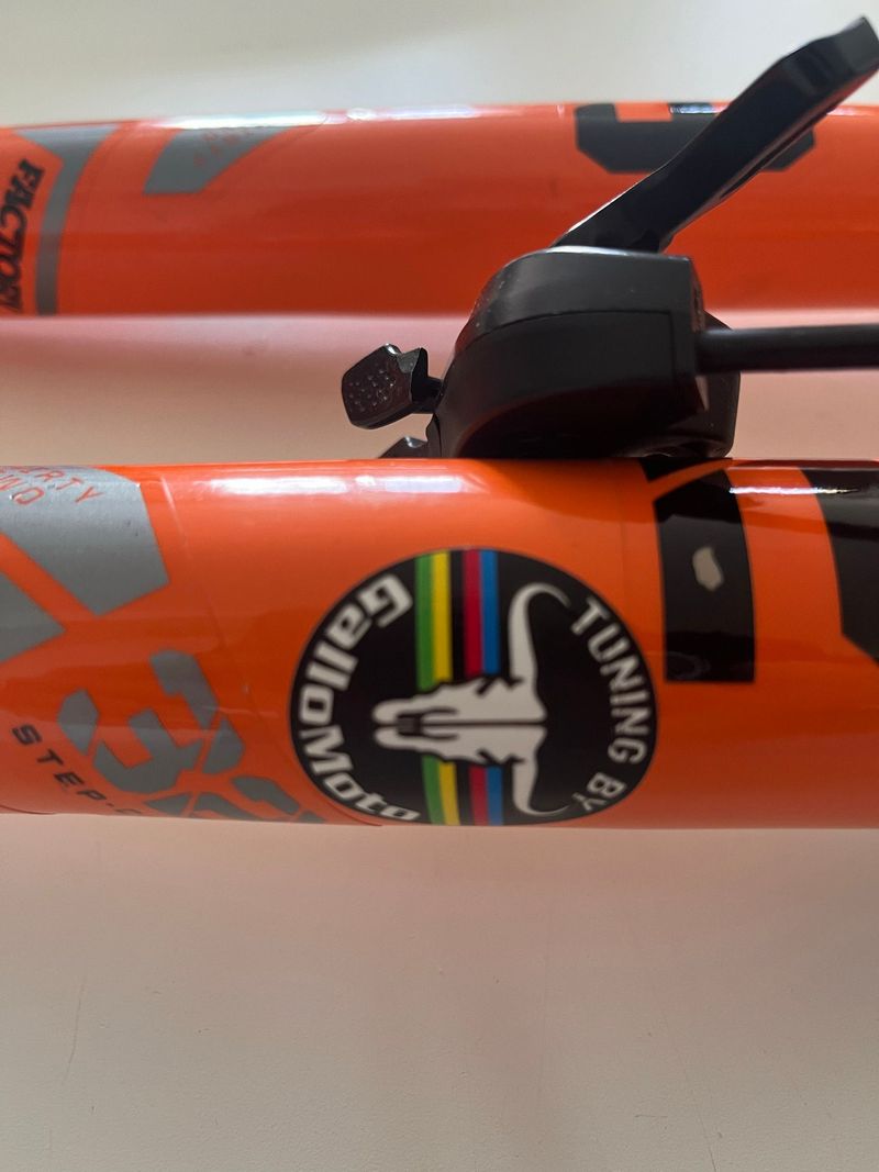 Used Fox kaschima 32 2023 bike — image 5 of 7