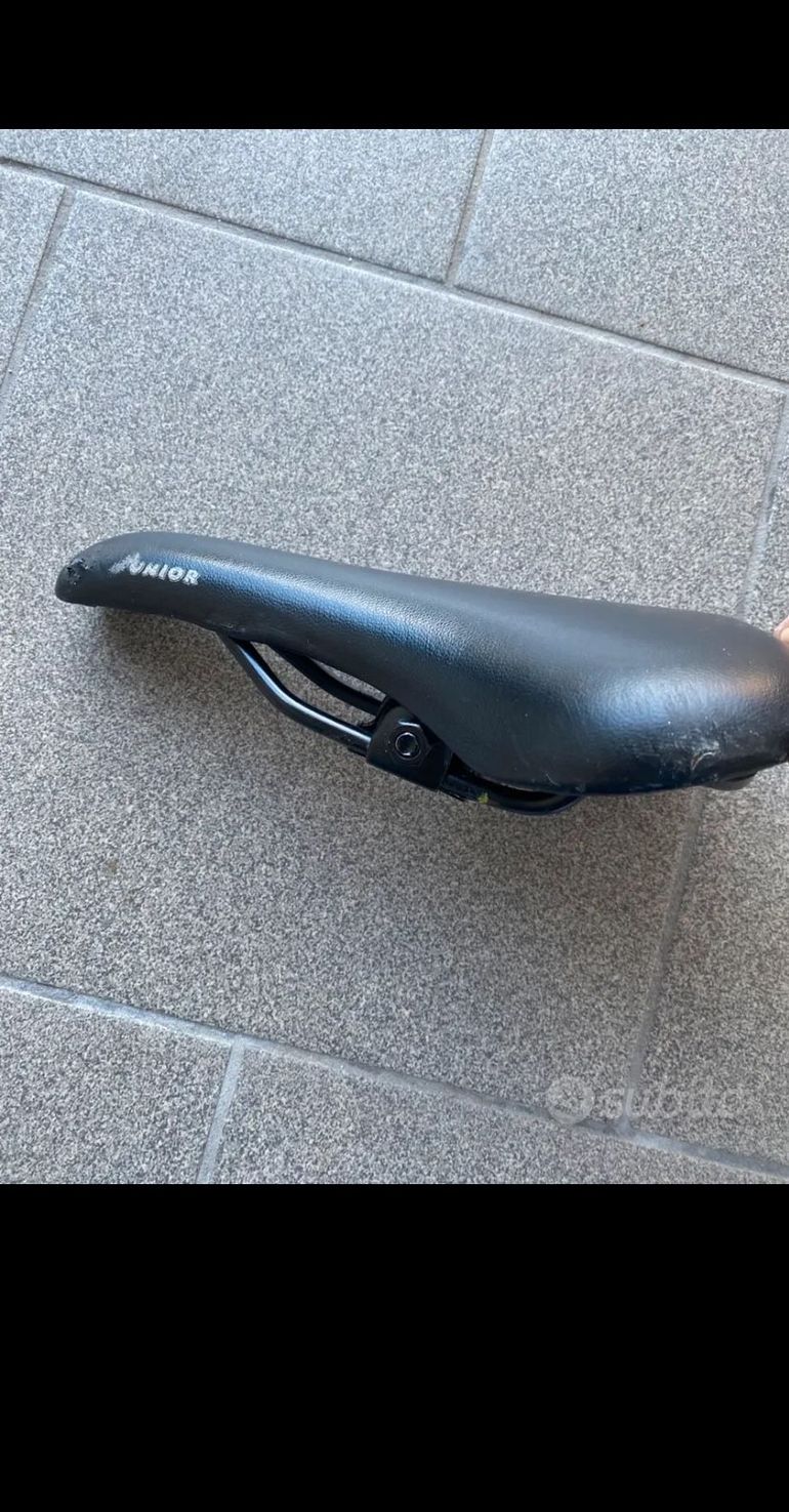 Used Selle Italia junior 2010 bike — image 2 of 3