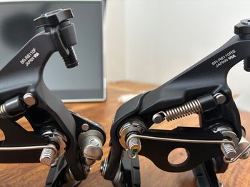 Shimano, Ultegra Rim Brake Set BR-R8110F / BR-R8110RS