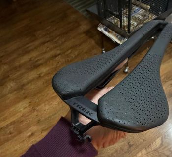 Trek, Aeolus Elite AirLoom Saddle