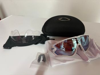 Oakley, Jawbreaker