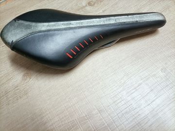 Used Fizik Arione Cx Saddles & Seatposts