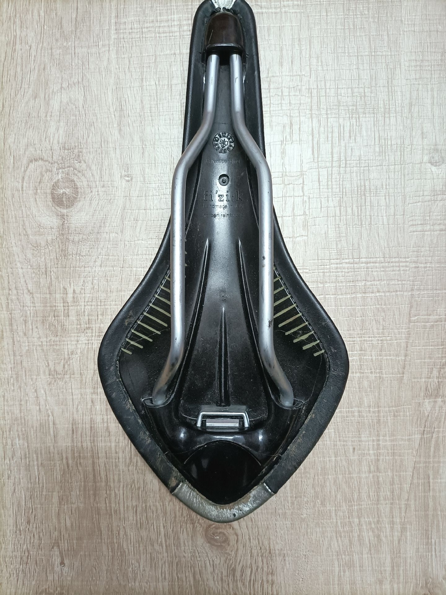 Fizik Arione Cx