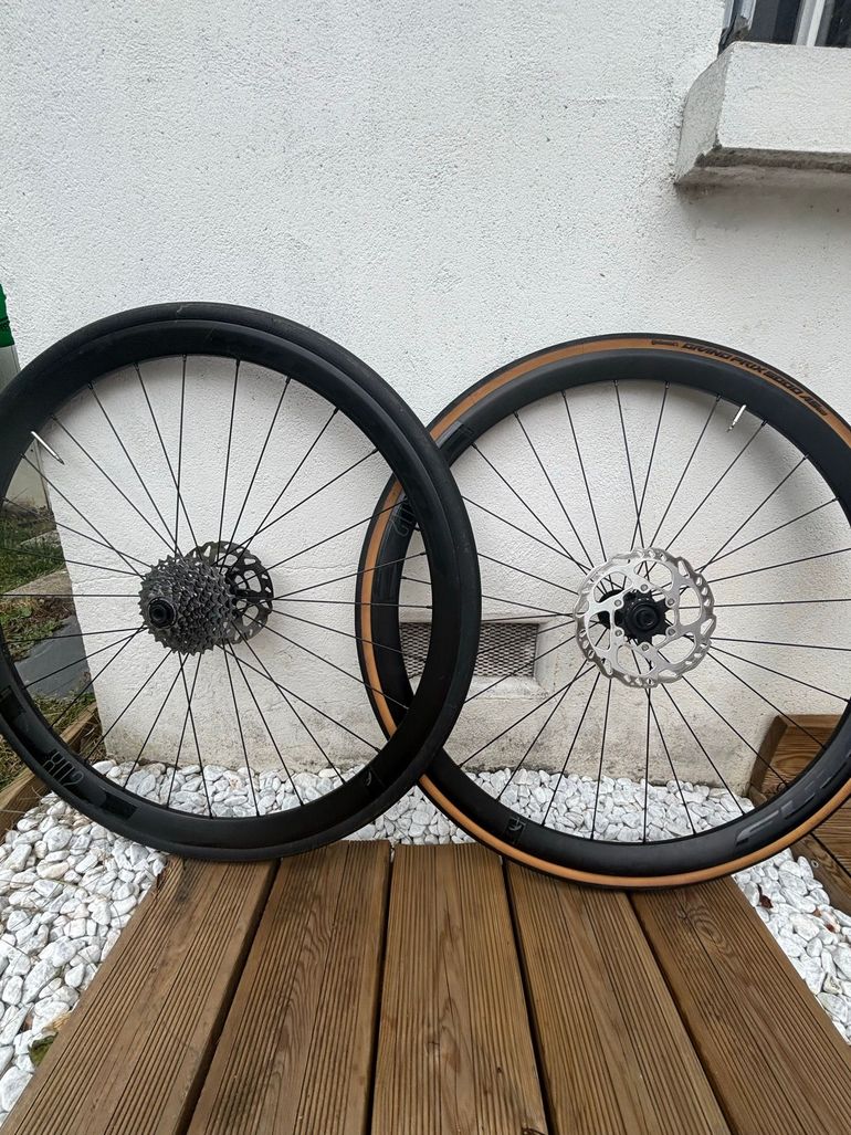 Used Fulcrum Racing 800 DB Wheelset bike — image 1 of 5