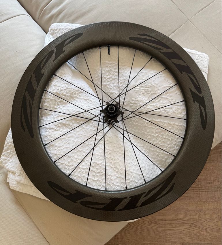 Used Zipp 808 Firecrest Carbon Clincher bike — image 3 of 3
