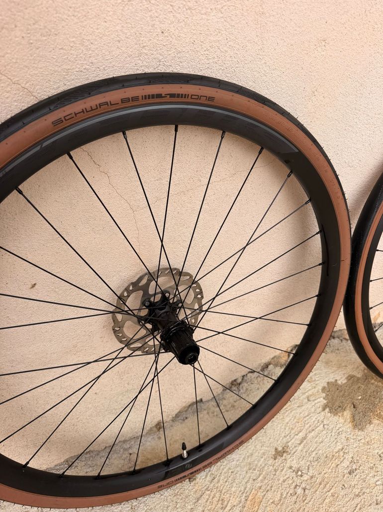 Used Syncros RP2.0 bike — image 3 of 5