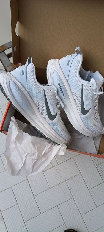 Nike, Air Vomero 18