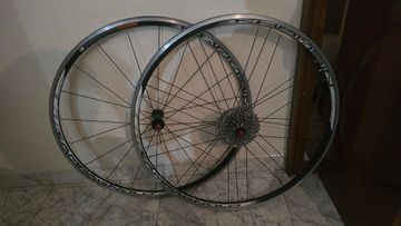 Used Campagnolo Khamsin Wheels bike — image 6 of 8