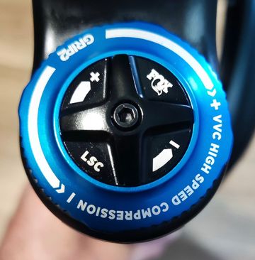 Używany Fox 34 Factory 2024 bike — zdjęcie 3 z 7