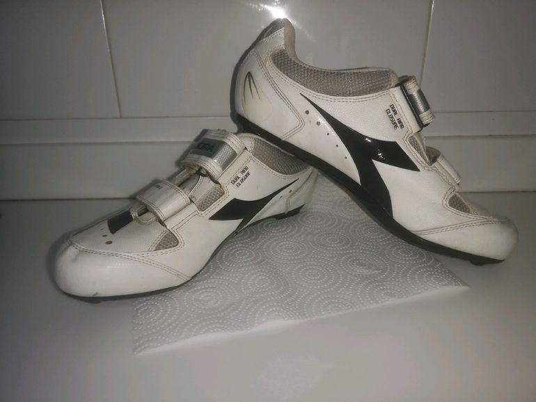 Used Diadora a 2020 bike — image 3 of 5