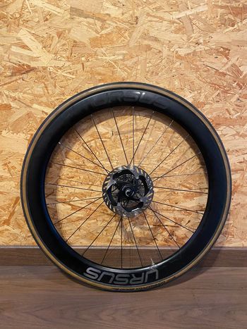 Used URSUS Carbon Wheels 50mm bike — image 3 of 5