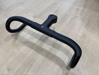 Basso, Levita Handlebar 420x110 Integrated Cockpit