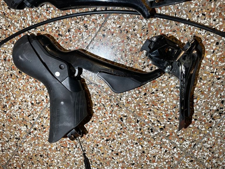Used Shimano 105 11v Meccanico bike — image 4 of 9