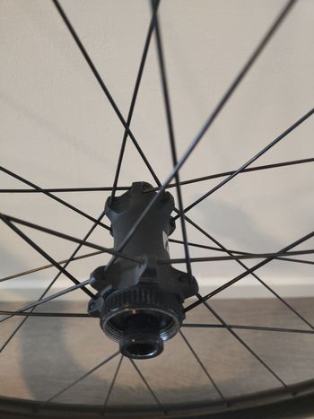 Reynolds Black Label 46 Expert DB Carbon Wheels 1430 gr bike d'occasion — image 9 sur 16