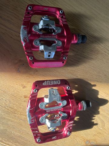 Oneup clip pedal 2025 bike de segunda mano — imagen 2 de 7