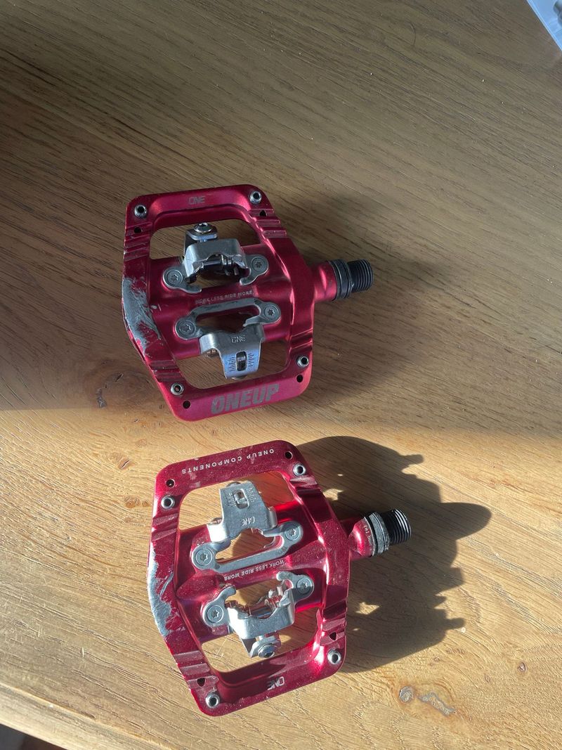 Used Oneup clip pedal 2025 Drivetrain & Pedals
