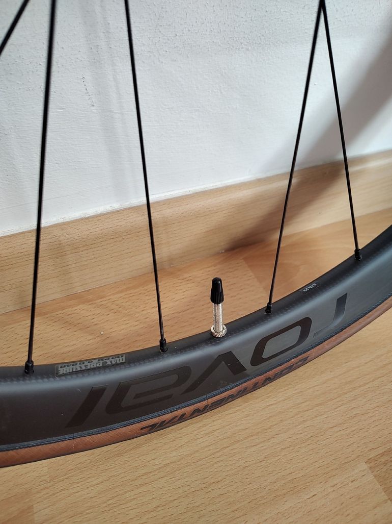 Used Roval Rapide C38 Carbono bike — image 7 of 8