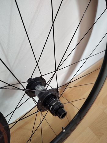 Used Roval Rapide C38 Carbono bike — image 5 of 8