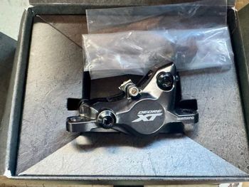 Shimano, Deore XT BR-M8100