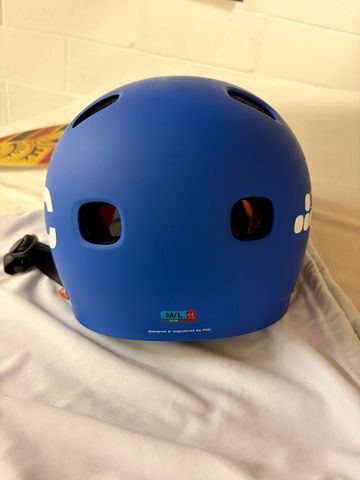 Used POC Receptor Flow Helmet bike — image 2 of 4
