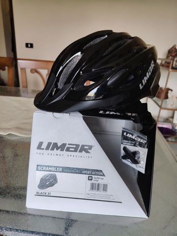 Used Limar Scrambler Helmet bike — image 3 of 4