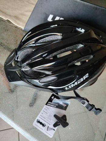 Used Limar Scrambler Helmet bike