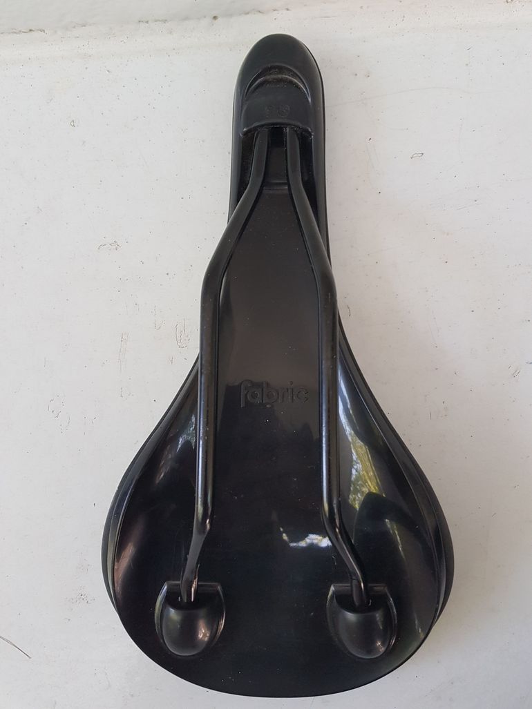 Used ROYAL, TOFINO, DECATHLON,FABRIC Lot de 4 selles de vélo de route, vente séparéee possible - ROYAL, TOFINO, DECATHLON ErgoFitSystem, Fabric bike — image 12 of 13