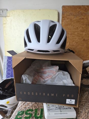 Used Fox crossframe pro solids bianco bike — image 1 of 6