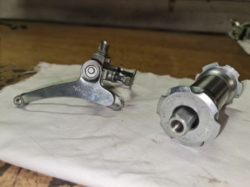 Used Campagnolo Movimento Centrale Drivetrain & Pedals