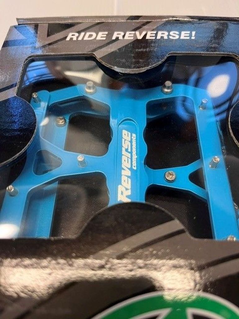 Used Reverse Components Escape Flat Pedals Light-Blue (Painted) bike — image 2 of 2