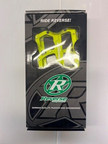 Used Reverse Components Escape Flat Pedals Neon-Yellow bike — image 2 of 2