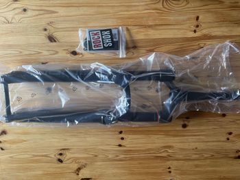 RockShox, Lyrik Base 29" 160mm 15*110mm Tapered Black