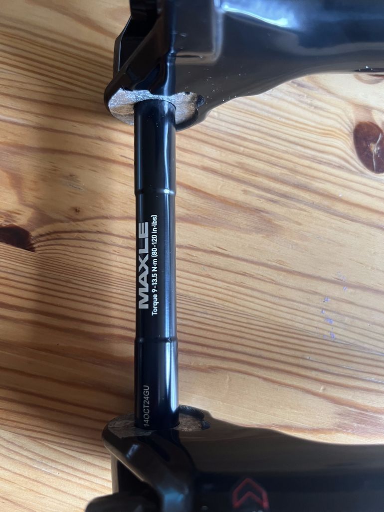 Used RockShox Lyrik Base 29" 160mm 15*110mm Tapered Black bike — image 4 of 8
