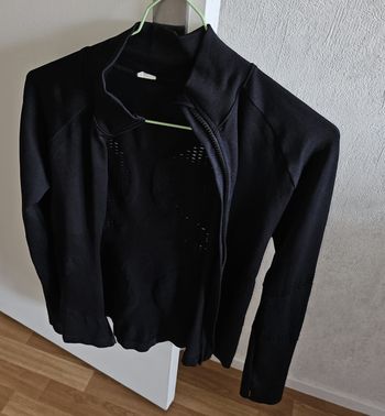 FABLETICS, Veste d'entraînement