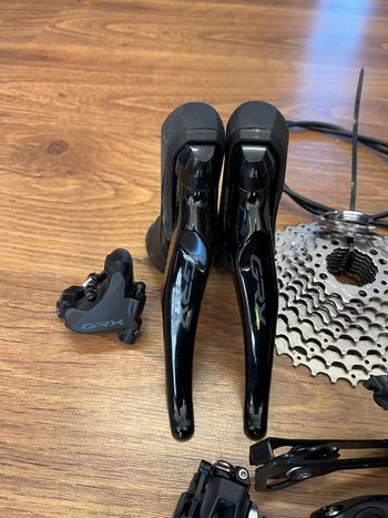 Used Shimano grx 400 2024 bike — image 2 of 4
