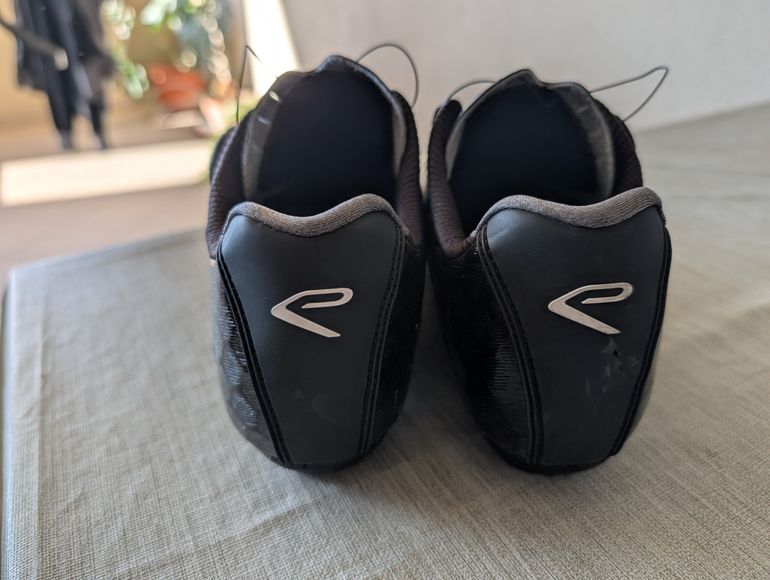 Used Ekoi R4 Light Nere Size 41 bike — image 3 of 5