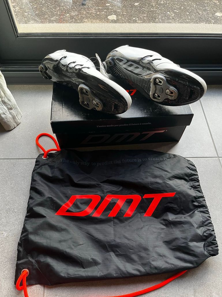 Used Dmt RS1 Road Cycling Shoes 2022 bike — image 3 of 4