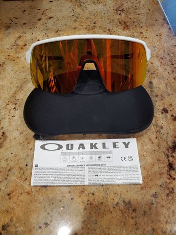 Used Oakley Sutro Lite Sunglasses bike — image 2 of 8