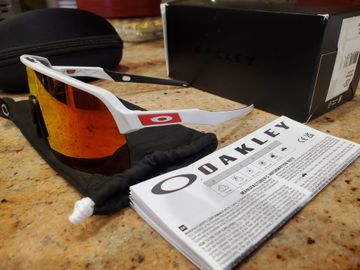 Used Oakley Sutro Lite Sunglasses bike — image 4 of 8