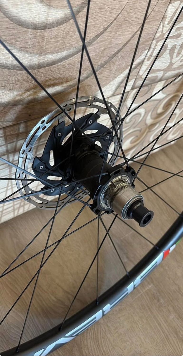 Used SPADA BIKE Breva Carbon 32 bike — image 7 of 9