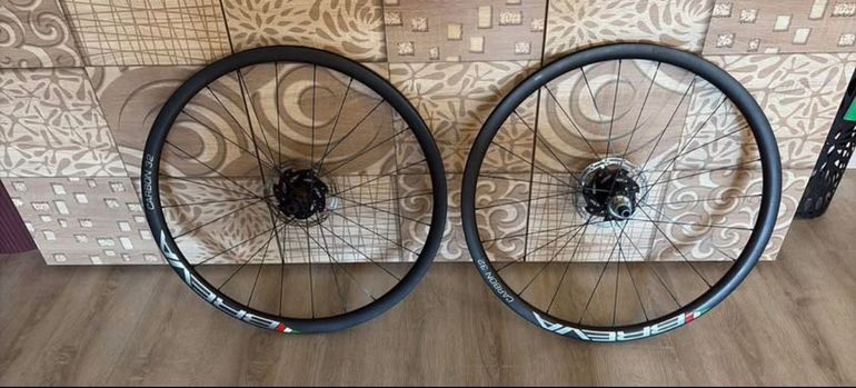 Used SPADA BIKE Breva Carbon 32 bike — image 4 of 9