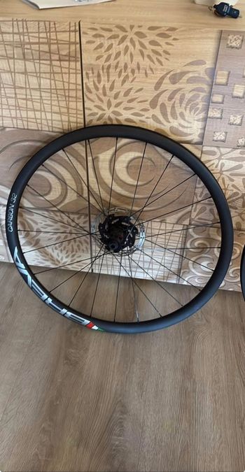 Used SPADA BIKE Breva Carbon 32 bike — image 5 of 9