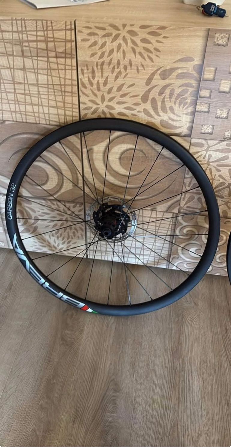 Used SPADA BIKE Breva Carbon 32 bike — image 5 of 9
