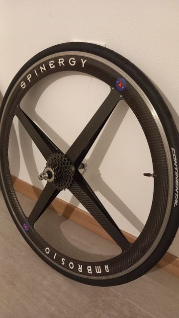 Używany Ambrosio spinergy bike — zdjęcie 4 z 5